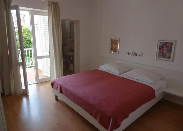 アパート With Parking Space Rab - 16359