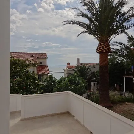 With Parking Space Rab - 16359